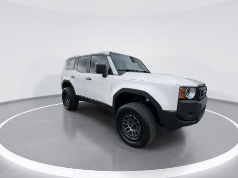 Used 2024 Toyota Land Cruiser 1958 image 2