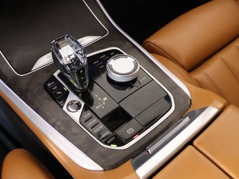 Used 2021 BMW X5 sDrive40i w/ Premium Package 3 RWD image 9