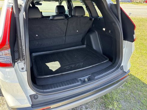 Used 2023 Honda CR-V Sport Touring image 11