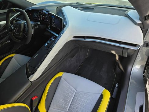 Used 2022 Chevrolet Corvette Stingray Premium Cpe RWD image 21