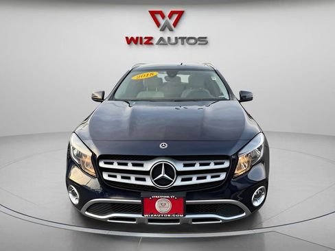 Used 2018 Mercedes-Benz GLA 250 4MATIC image 2