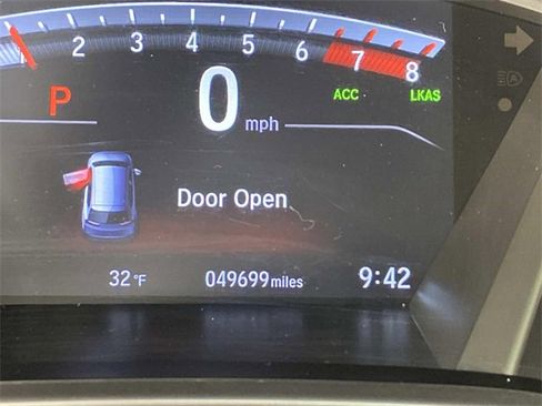 Used 2022 Honda CR-V Touring image 19