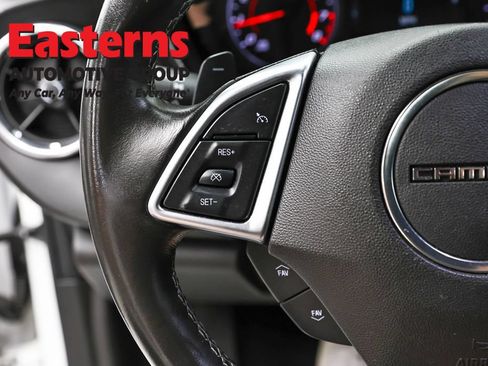 Used 2018 Chevrolet Camaro LT RWD image 27