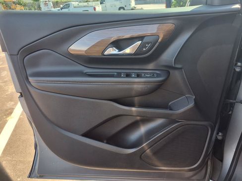 Used 2019 GMC Terrain SLE FWD image 19