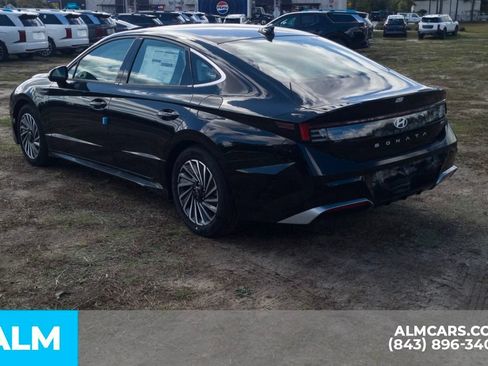 Certified 2025 Hyundai Sonata SEL FWD image 9