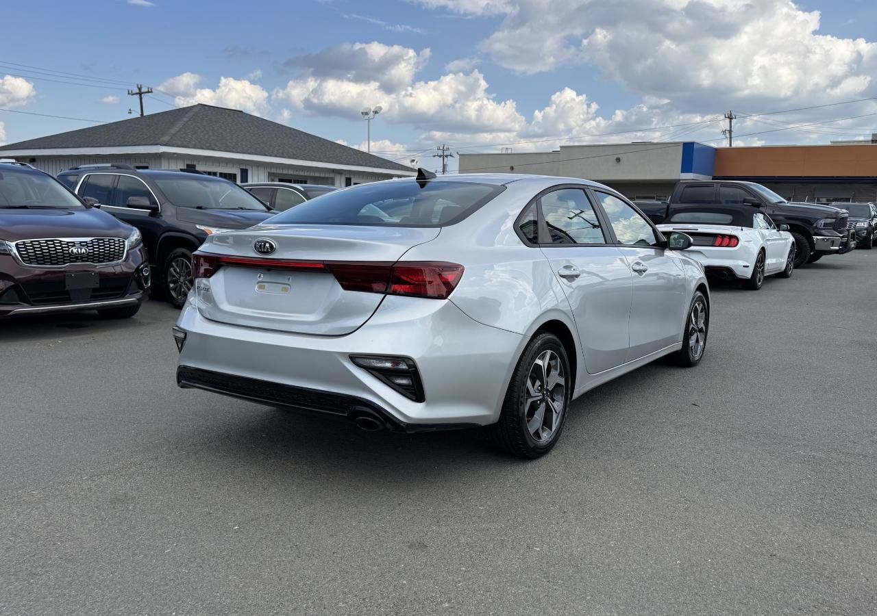 Used 2021 Kia Forte LXS FWD image 6