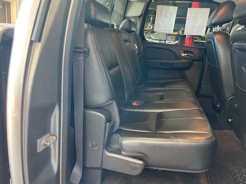 Used 2012 Chevrolet Silverado 2500 LTZ w/ LTZ Plus Package AWD/4WD image 19