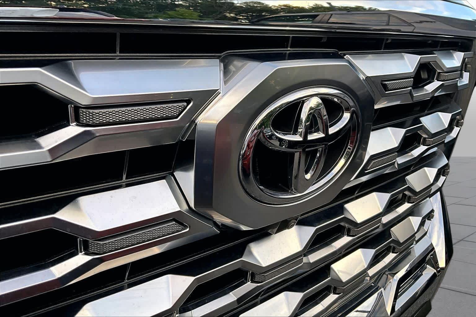 Certified 2025 Toyota Tundra 1794 Edition AWD/4WD image 29