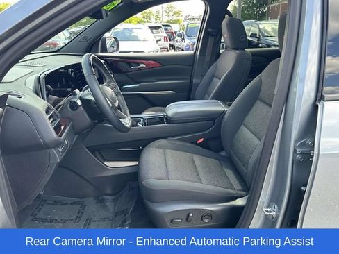 Certified 2024 Chevrolet Traverse Z71 w/ Enhanced Driving Package AWD/4WD image 16
