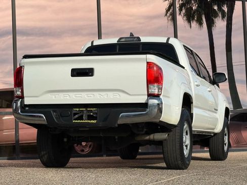 Used 2018 Toyota Tacoma SR5 image 12