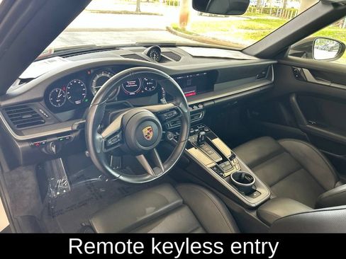 Used 2021 Porsche 911 AWD/4WD image 6