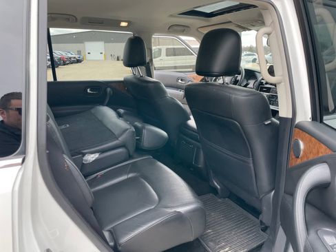 Used 2022 Nissan Armada SL AWD/4WD image 18