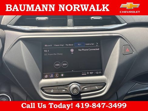 Used 2023 Chevrolet TrailBlazer LT FWD image 22
