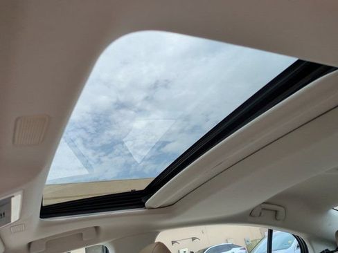 Used 2019 Lexus ES 350 w/ Accessory Package 2 FWD image 18
