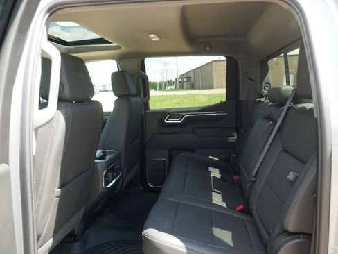 New 2026 Chevrolet Silverado 1500 LTZ w/ LTZ Premium Package AWD/4WD image 19