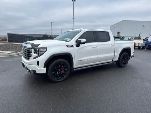 Used 2022 GMC Sierra 1500 Denali w/ Denali Reserve Package image 1