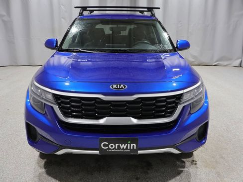 Used 2021 Kia Seltos LX image 8