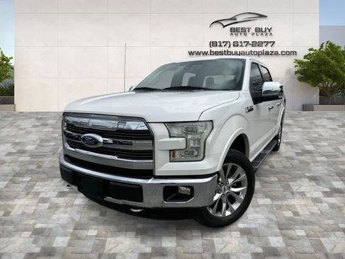 Used 2015 Ford F150 Lariat w/ Equipment Group 502A Luxury image 3