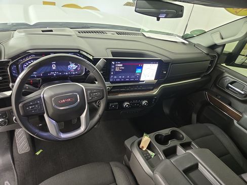 Certified 2025 GMC Sierra 2500 SLE w/ SLE Convenience Package AWD/4WD image 12
