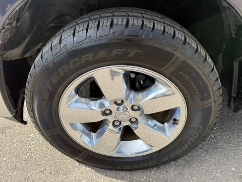 Used 2017 RAM 1500 Big Horn image 9