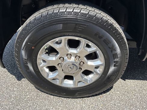 Used 2024 RAM 2500 Laramie image 10