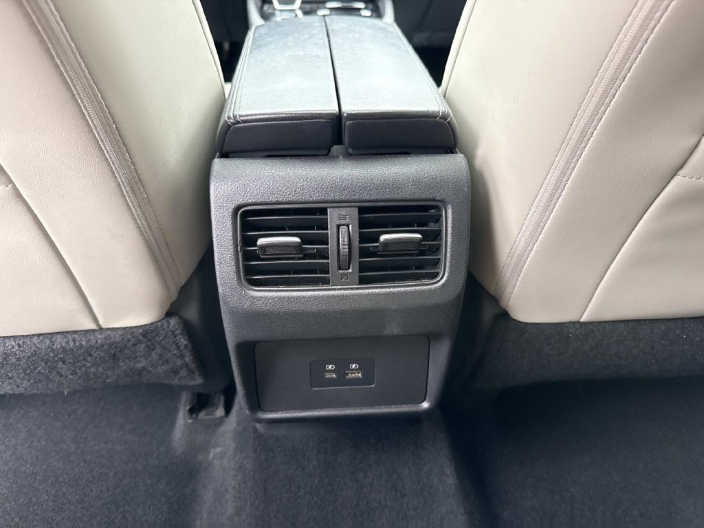 Used 2021 Nissan Rogue SV w/ Premium Package FWD image 19