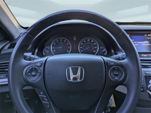 Used 2013 Honda Crosstour EX-L image 29