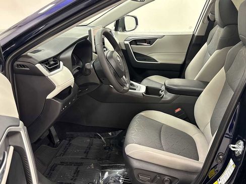 New 2025 Toyota RAV4 XLE image 13