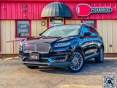 Used 2020 Lincoln Nautilus Reserve image 2