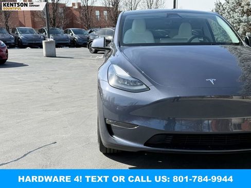 Used 2023 Tesla Model Y Long Range AWD/4WD image 14