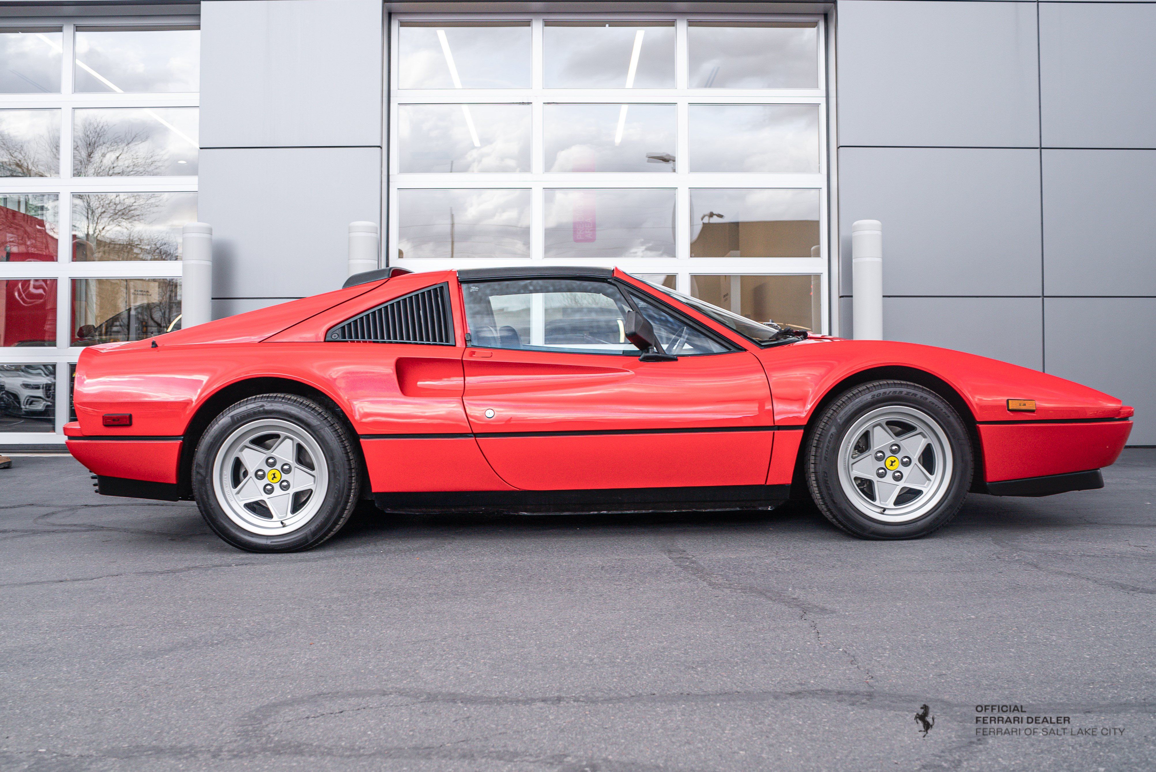 Used 1987 Ferrari 328 GTS RWD image 11