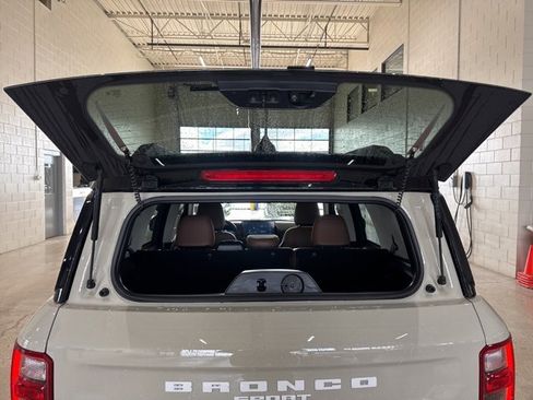 Used 2025 Ford Bronco Sport Outer Banks w/ Outer Banks Tech Package+ image 11