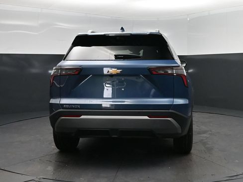 New 2026 Chevrolet Equinox LT w/ Safety and Technology Package FWD image 6