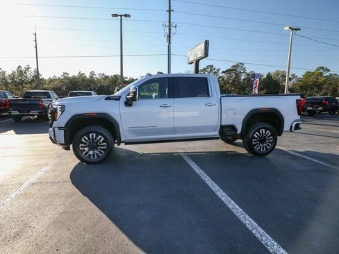 Used 2024 GMC Sierra 2500 Denali Ultimate image 5