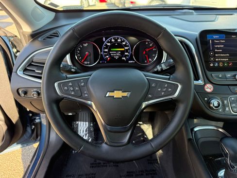 Used 2024 Chevrolet Malibu LT FWD image 28