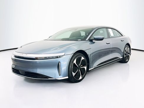 Used 2024 Lucid Air Touring AWD/4WD image 3