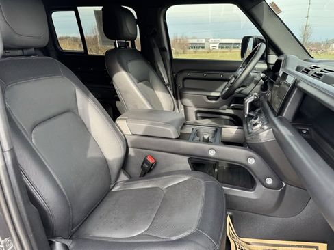 Used 2024 Land Rover Defender 130 Outbound image 26