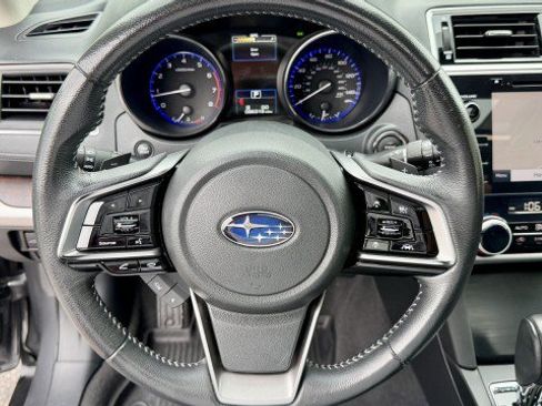 Used 2019 Subaru Outback 2.5i Limited AWD/4WD image 10
