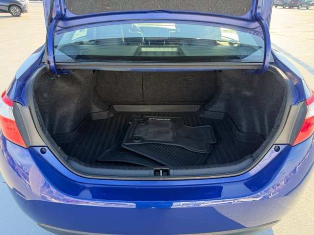 Used 2015 Toyota Corolla S FWD image 9