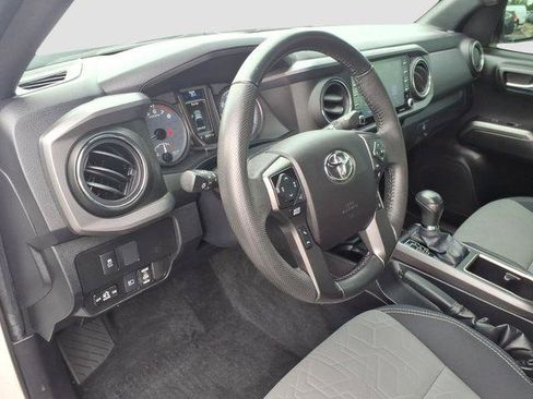 Certified 2021 Toyota Tacoma TRD Sport AWD/4WD image 7