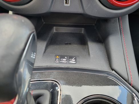 Used 2020 Chevrolet Blazer RS FWD image 23