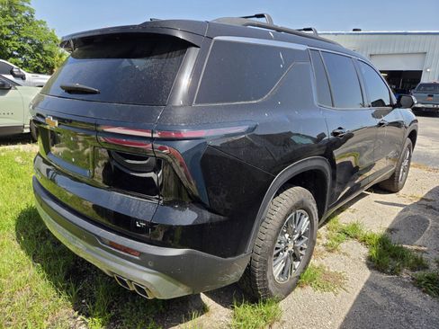 Certified 2024 Chevrolet Traverse LT AWD/4WD image 3
