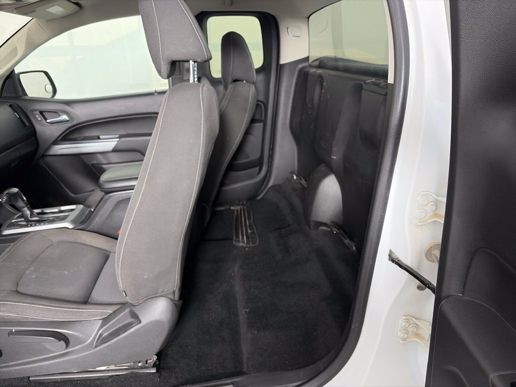 Used 2020 Chevrolet Colorado LT w/ Safety Package AWD/4WD image 12