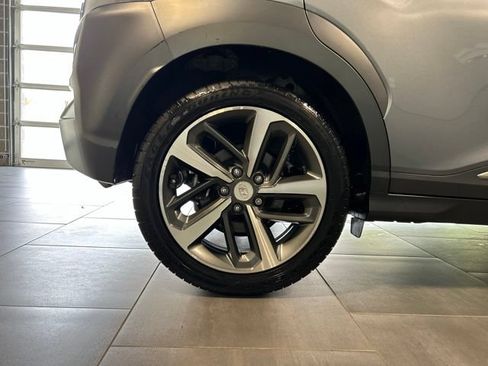 Used 2018 Hyundai Kona Limited AWD/4WD image 43