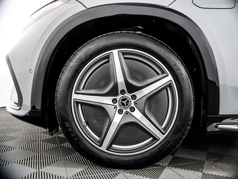 Certified 2023 Mercedes-Benz EQS 580 4MATIC SUV image 3