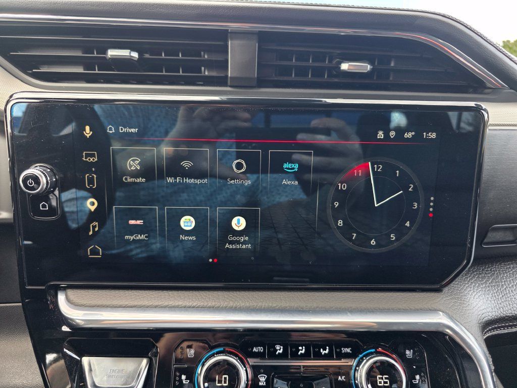 Certified 2025 GMC Sierra 1500 Denali w/ Technology Package AWD/4WD image 20