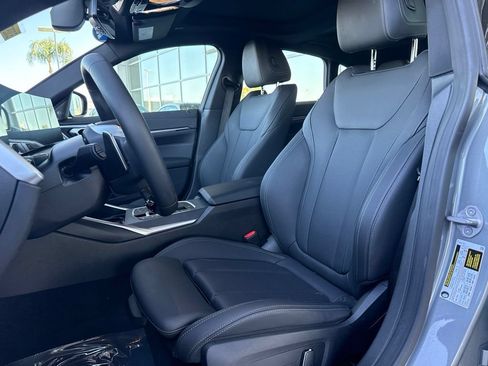 Used 2025 BMW 430i w/ Premium Package RWD image 11