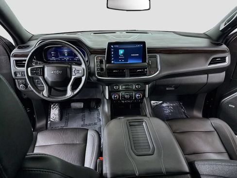 Used 2023 Chevrolet Tahoe Z71 w/ Z71 Off-Road Package AWD/4WD image 23