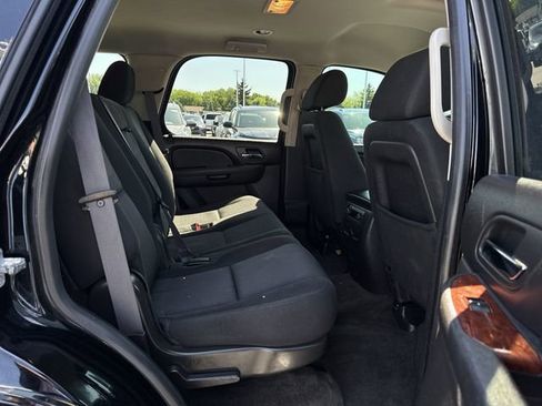 Used 2013 Chevrolet Tahoe LS AWD/4WD image 24