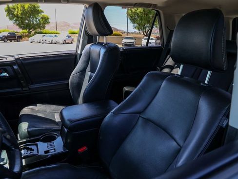 Used 2019 Toyota 4Runner Limited AWD/4WD image 15